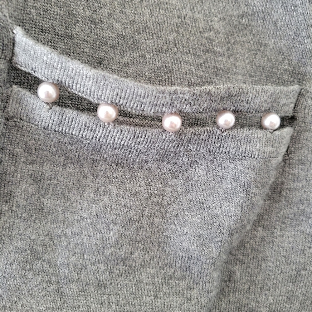 Avenue || 18/20 Gray Open Front Pearl Pockets Cardigan Sweater - Picture 8 of 9